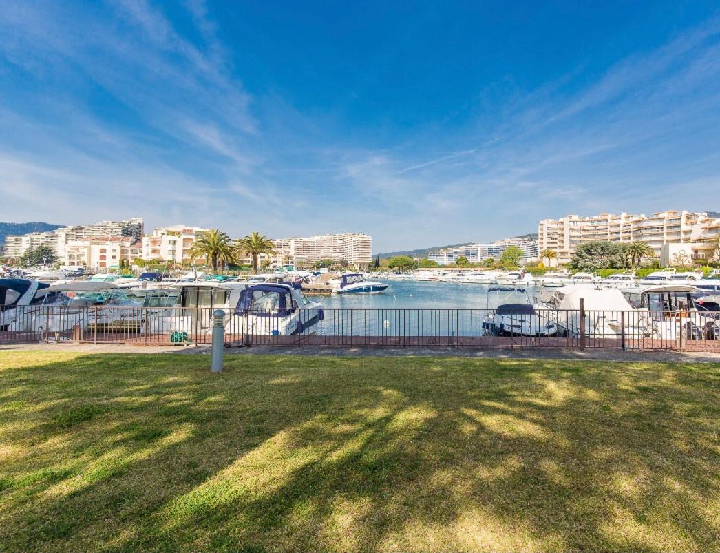 Luxury 3 Piece Garden Apartment In Cannes Marina Mandelieu 外观 照片